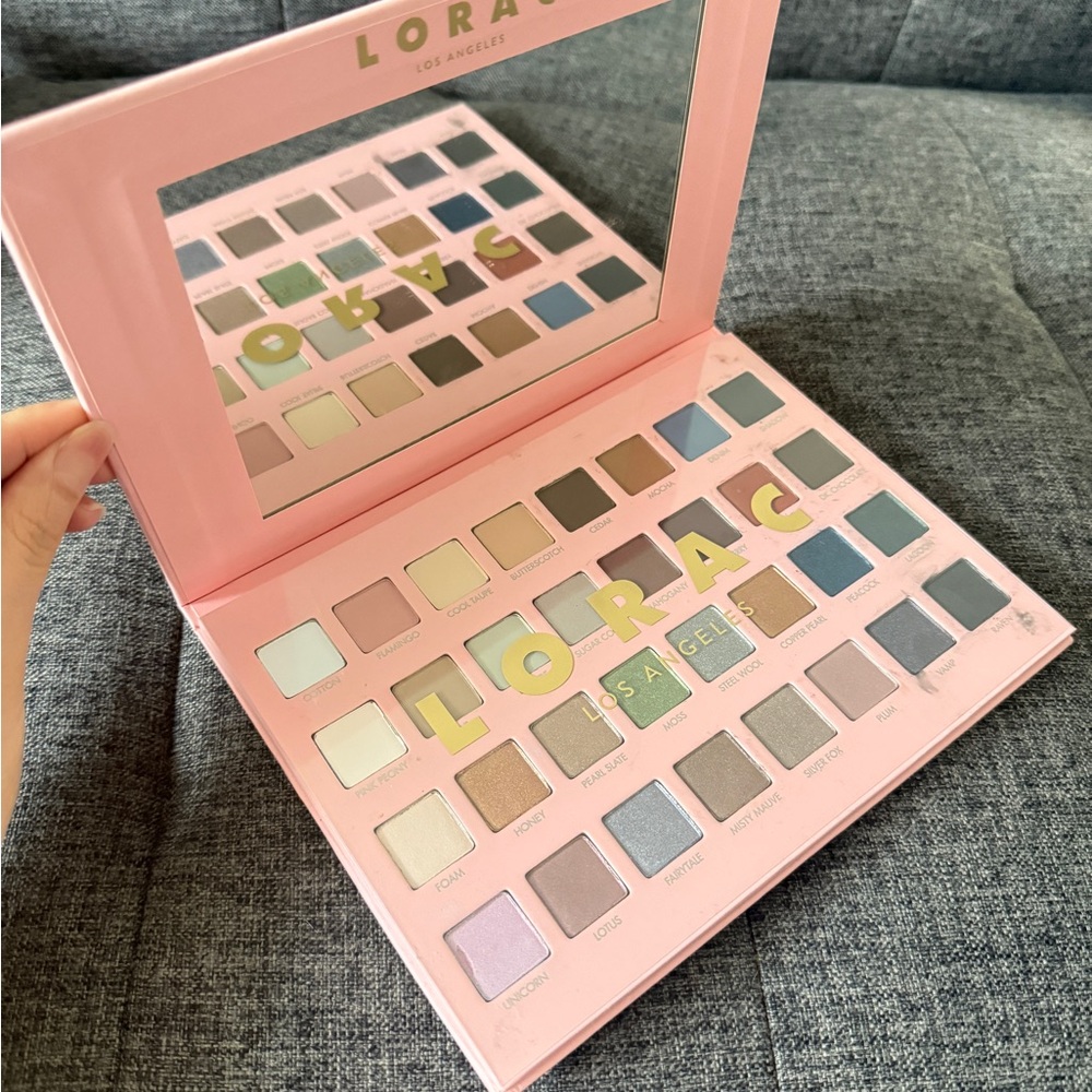 LORAC PRO Mega 4 Eyeshadow Palette